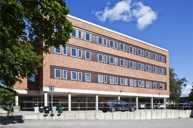 Adolfsbergsvägen 31, Bromma bild 1