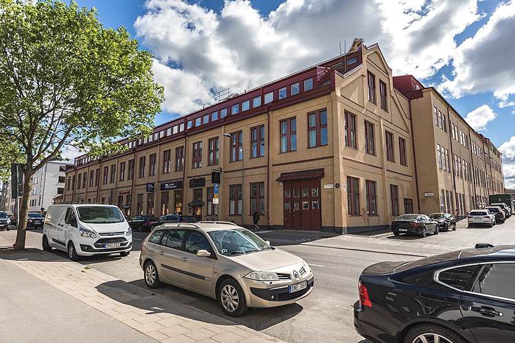 Anpassningsbara lokaler för utbildning med närhet till t-bana i Midsommarkransen/Telefonplan.