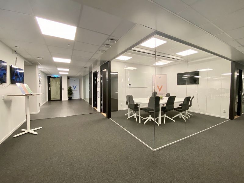 200-408 kvm fin nyrenoverad, påkostad lokal att hyra i centrala Kista.