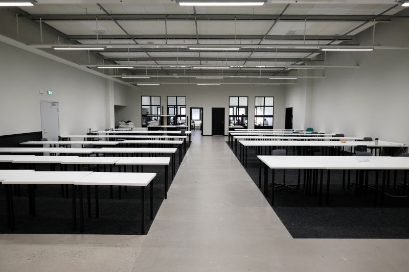Volt Kista: unika kontor med industrikänsla a la New York och 6 m i tak mitt i expansiva Kista