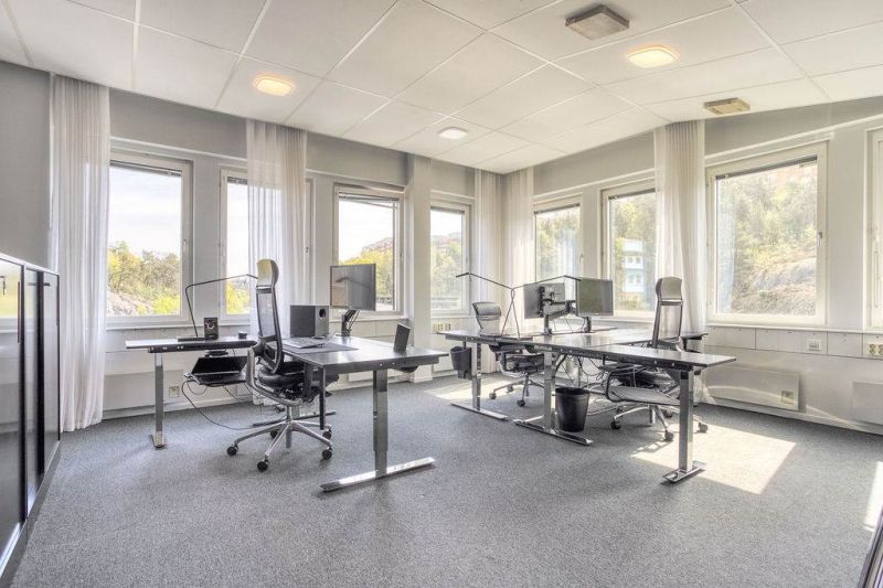 Kontor i fint skick beläget på plan 4.