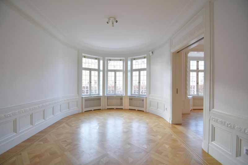 Ett representativt kontor i hjärtat av Karlaplan.