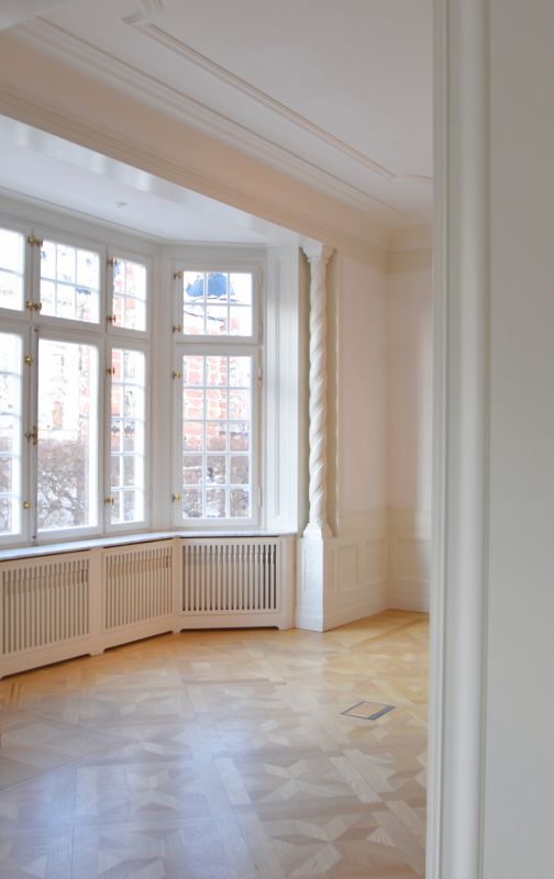 Representativt kontor i hjärtat vid Karlaplan.